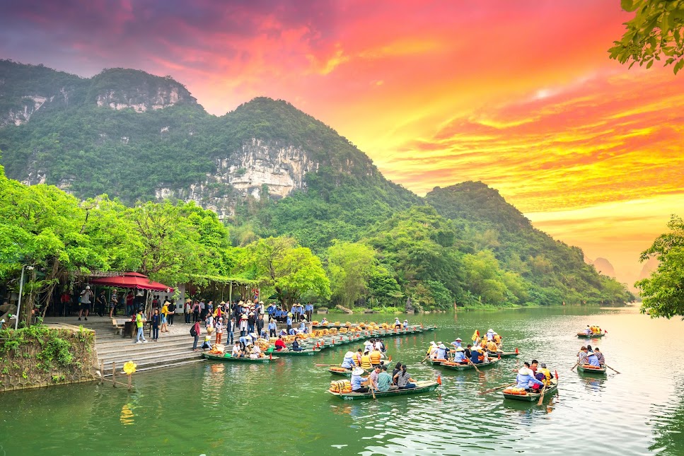 Tam Cốc – Bích Động: Tuyệt tác non nước giữa lòng Ninh Bình 3