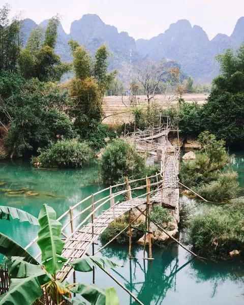 Gói “Chuyến Đến Cao Bằng – Khách Sạn 4 sao Indigen Riverside” (Expedia)
