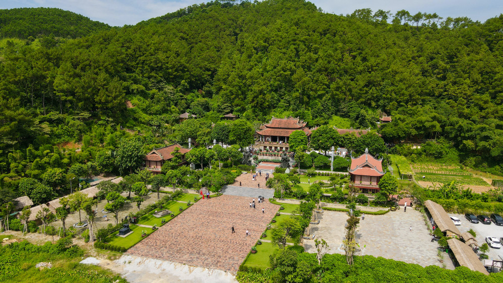 Lịch trình 4 ngày 3 đêm: Trải Nghiệm Sinh Thái & Khám Phá Nét Hoang Sơ Ninh Bình (Mới) 9