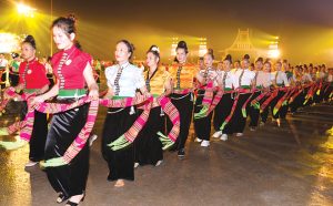 Nghệ thuật xòe Thái: Trọn vẹn hồn di sản 1
