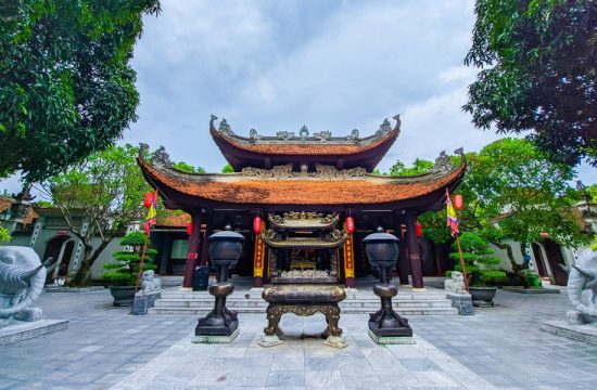 Du lịch Chùa Phật Tích - Chùa Bút Tháp - Chùa Dâu - Đền Đô trong ngày 23