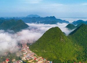 Du lịch Lạng Sơn 1 ngày – Đền Mẫu Đồng Đăng, Tam Thanh, Chợ Đông Kinh 5