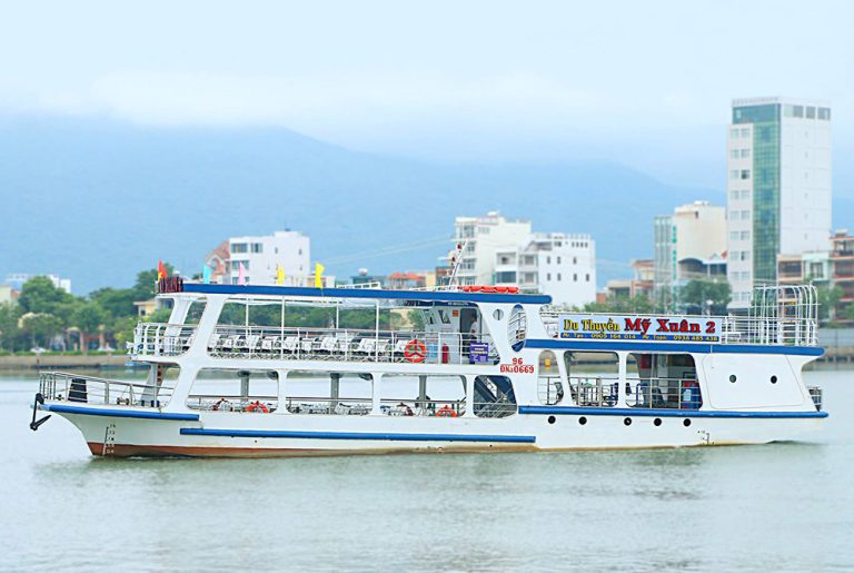 Du thuyền Sông Hàn Mỹ Xuân 02 – Dạo chơi giữa lòng Đà Nẵng thơ mộng