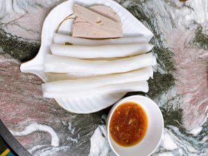 Bánh gật gù - Món bánh thơm ngon đậm vị Hạ Long 5