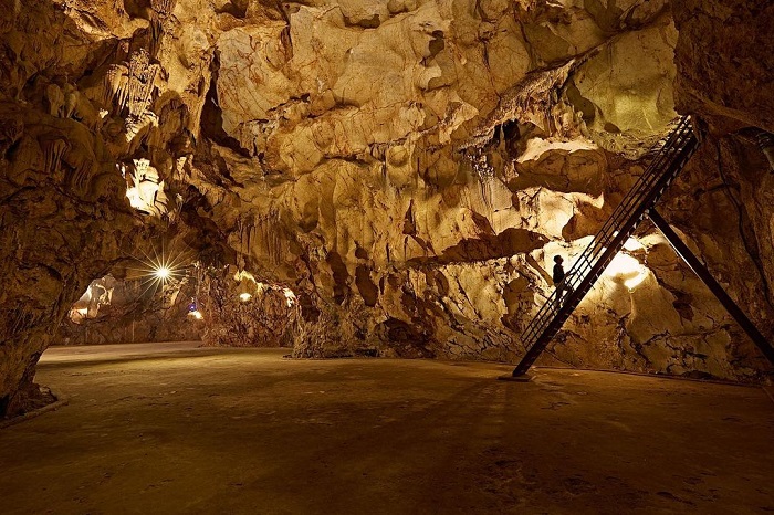 Hang Mỏ Luông - Kỳ quan thiên nhiên giữa núi rừng 5