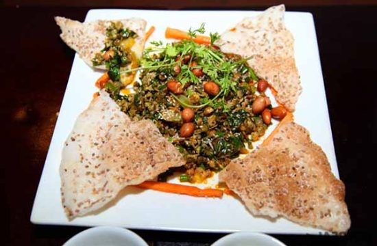 Hương đồng gió nội trên đầu lưỡi: Hến xúc bánh đa Đức Thọ 49