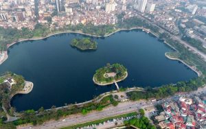 Hồ Trúc Bạch - Cảnh đẹp hiếm có chốn đô thành 19