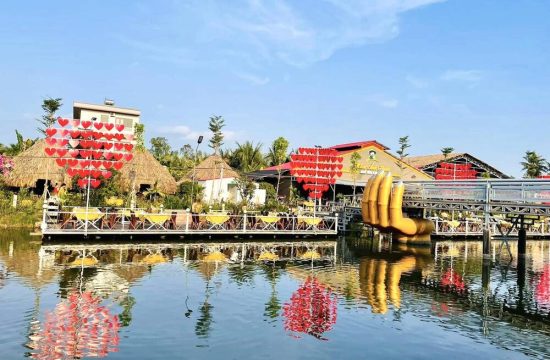 Đầm Sen Homestay  33