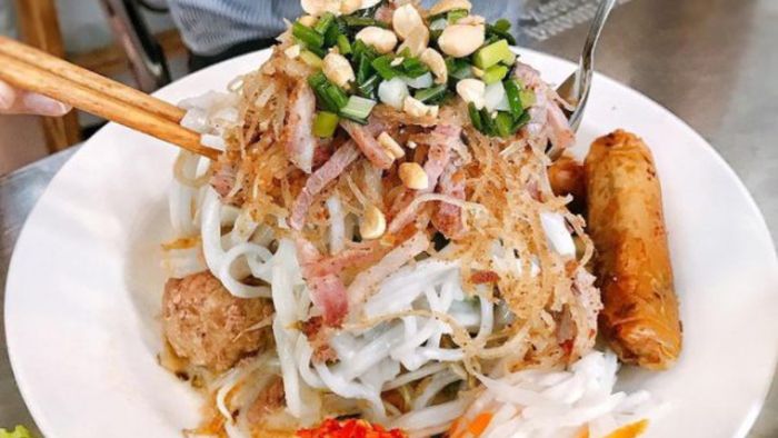 HỦ TIẾU HẤP – ĐẶC SẢN DÂN DÃ GIỮA PHỐ SÔNG LONG XUYÊN 5