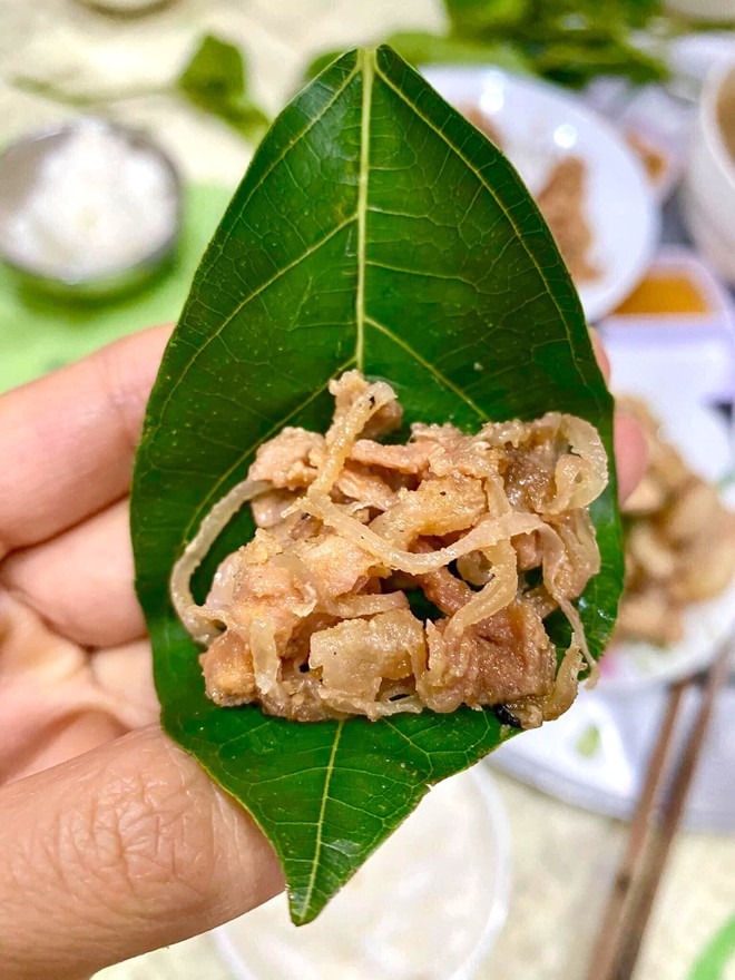 Mải mê với nem nướng Hữu Lũng 5