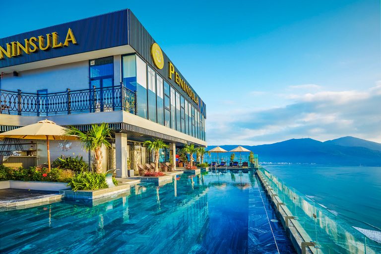 Peninsula Hotel Đà Nẵng – Khách sạn ven biển đẳng cấp quốc tế