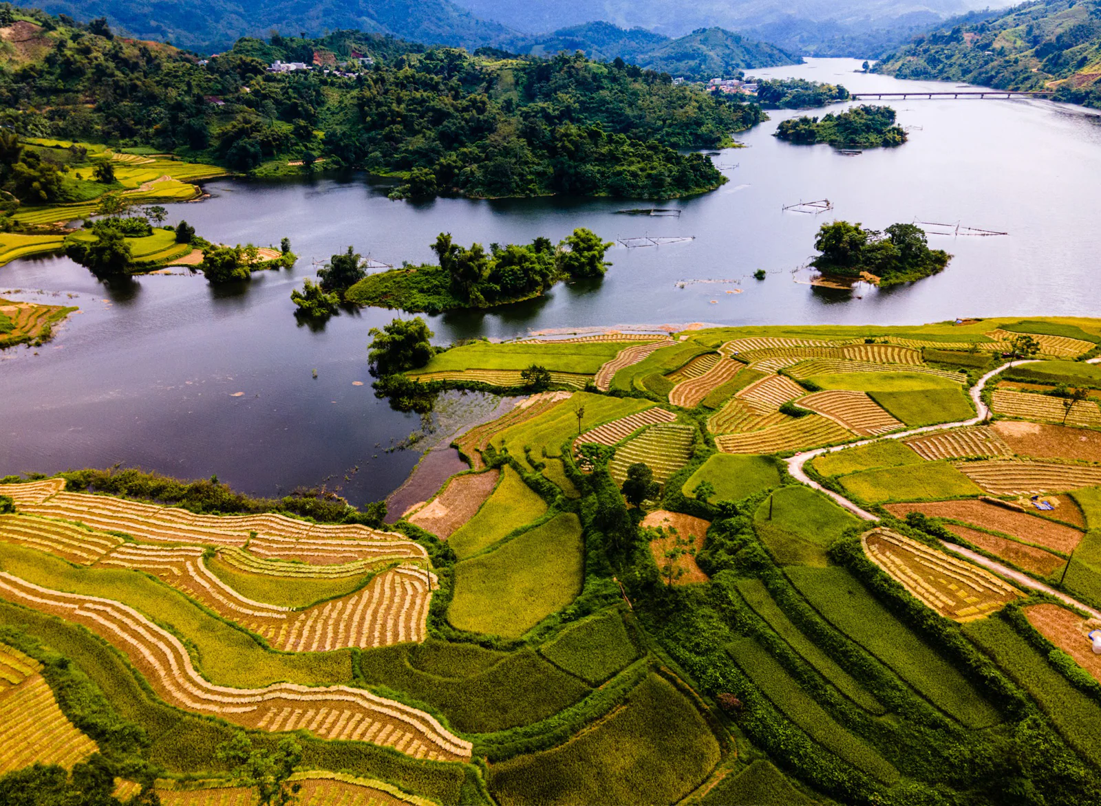 Khám Phá Khu Du Lịch Sinh Thái Na Hang - Lâm Bình: Hạ Long Giữa Đại Ngàn Tuyên Quang 1