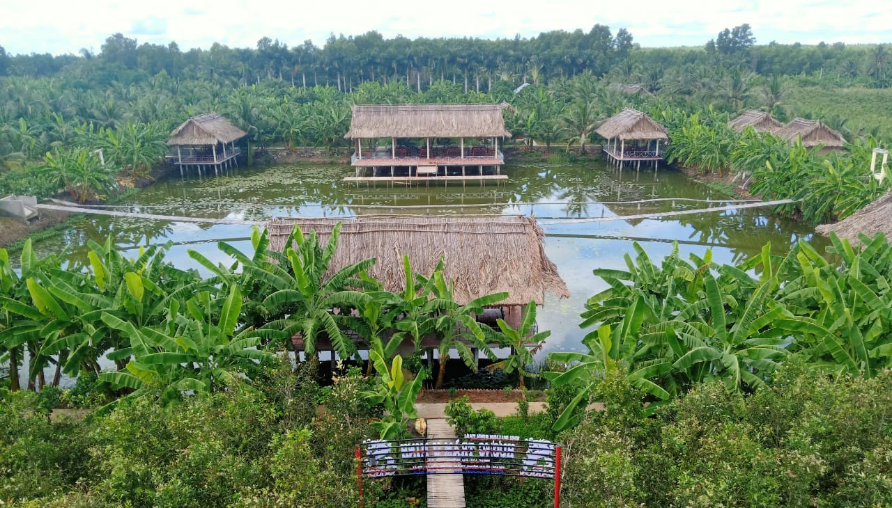 Tour Tự Chọn Cà Mau: Khám Phá Vẻ Đẹp Cực Nam Tổ Quốc Theo Cách Của Bạn 1