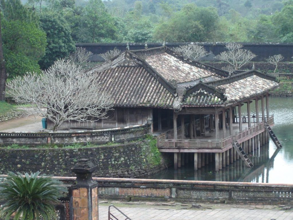Lăng Tự Đức - Nơi an giấc đầy nhã nhặn của vị vua uyên bác với tâm hồn thi sĩ 13