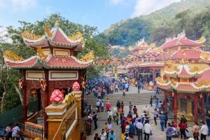 Khám phá Lễ Vía Bà Linh Sơn Thánh Mẫu (Lễ Vía Bà) ở Tây Ninh 1
