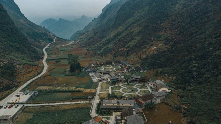 Tour ghép đoàn trọn gói bằng xe khách