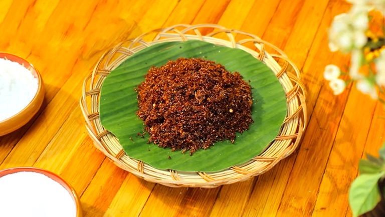 Muối Kiến Vàng – Gia vị đặc trưng của núi rừng Tây Nguyên