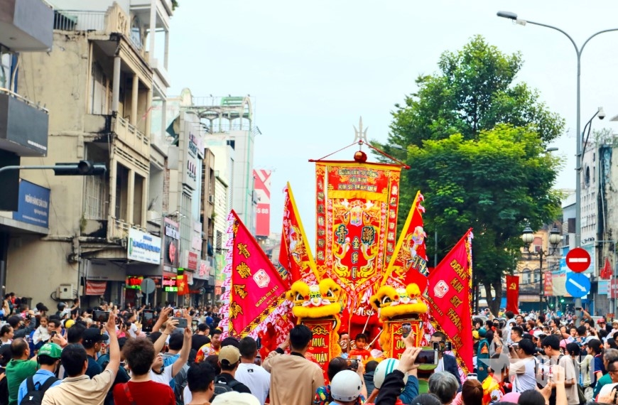 Rộn ràng sắc màu Tết Nguyên tiêu người Hoa ở Thành phố Hồ Chí Minh 5