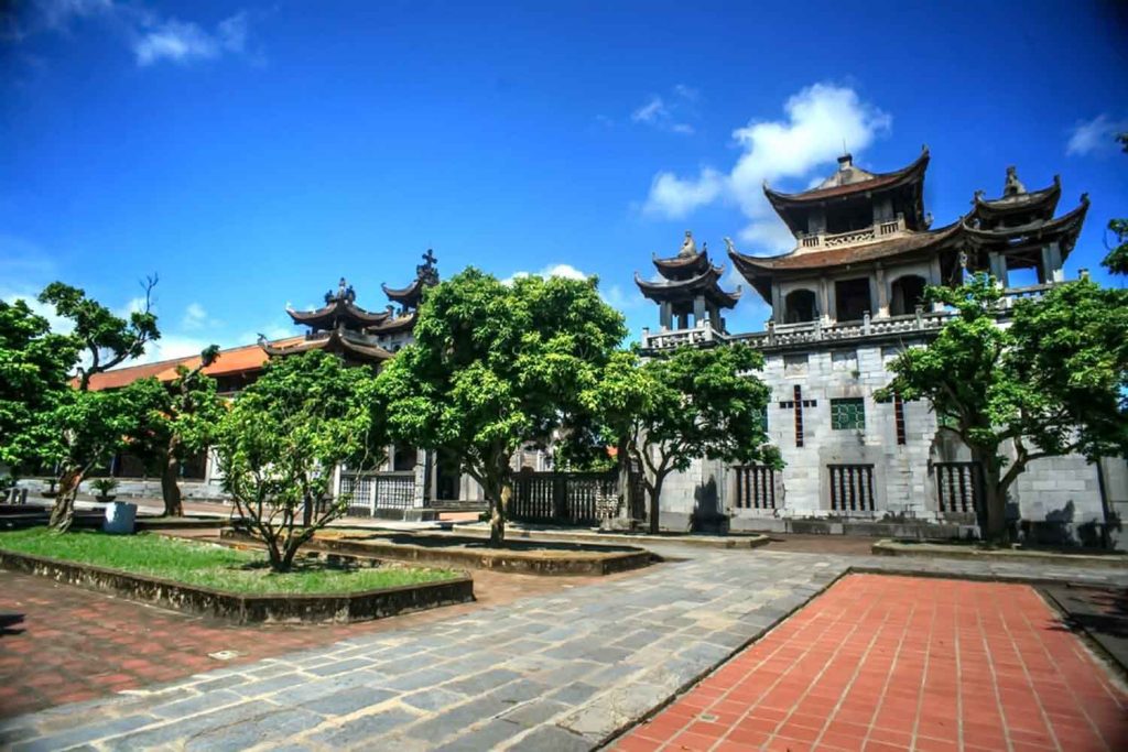 Nhà thờ đá Phát Diệm – Kiệt tác kiến trúc giao hòa Đông Tây 5