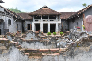 Nhà tù Sơn La 5