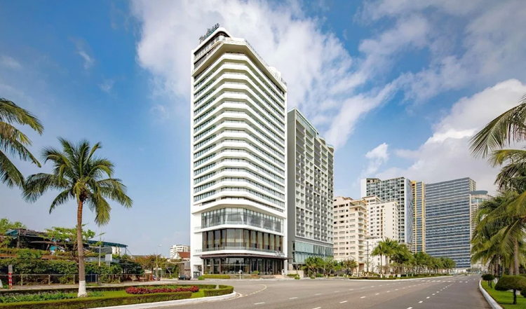 Radisson Hotel Đà Nẵng – Khách sạn 5 sao hiện đại bên bãi biển Mỹ Khê
