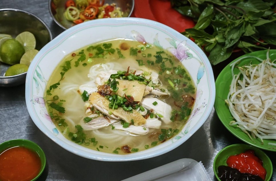 Phở miến gà Kỳ Đồng 1
