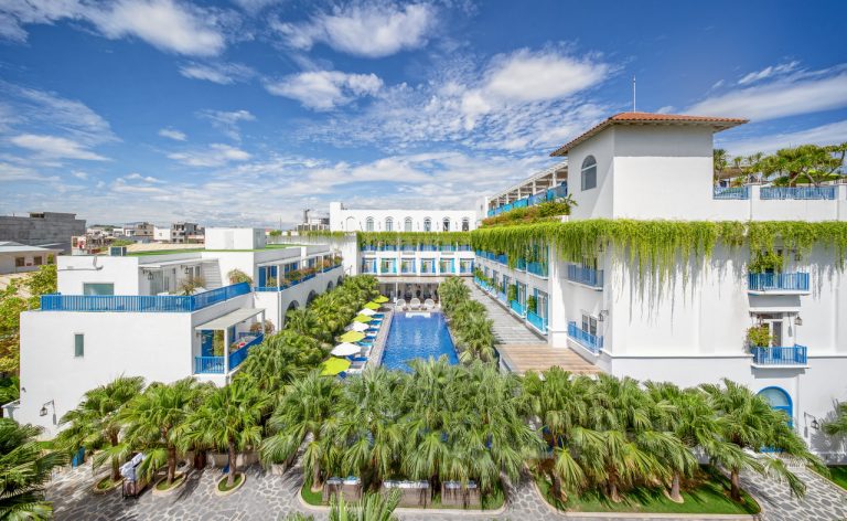 Risemount Premier Resort Đà Nẵng – Không gian nghỉ dưỡng Santorini giữa lòng Đà Nẵng