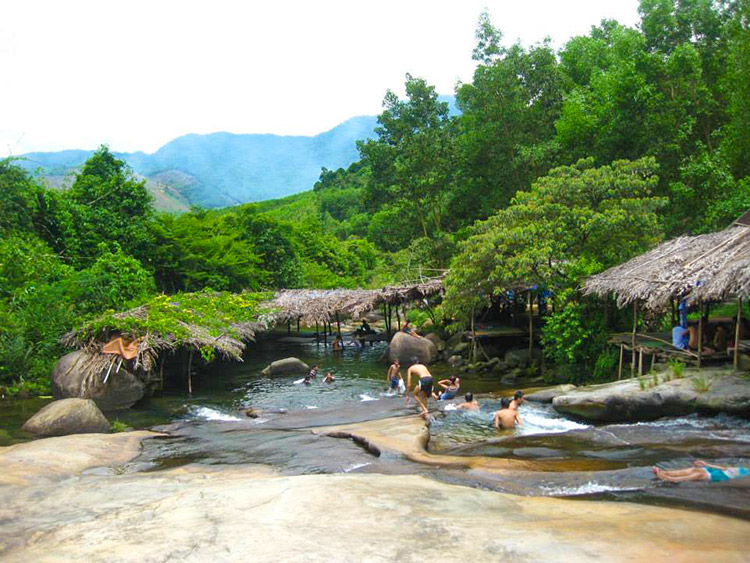 Khe Su Camping – Dã ngoại ven suối giữa rừng Hoang sơ 1