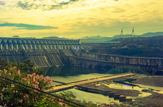 Nhà máy Thủy điện Sơn La 11