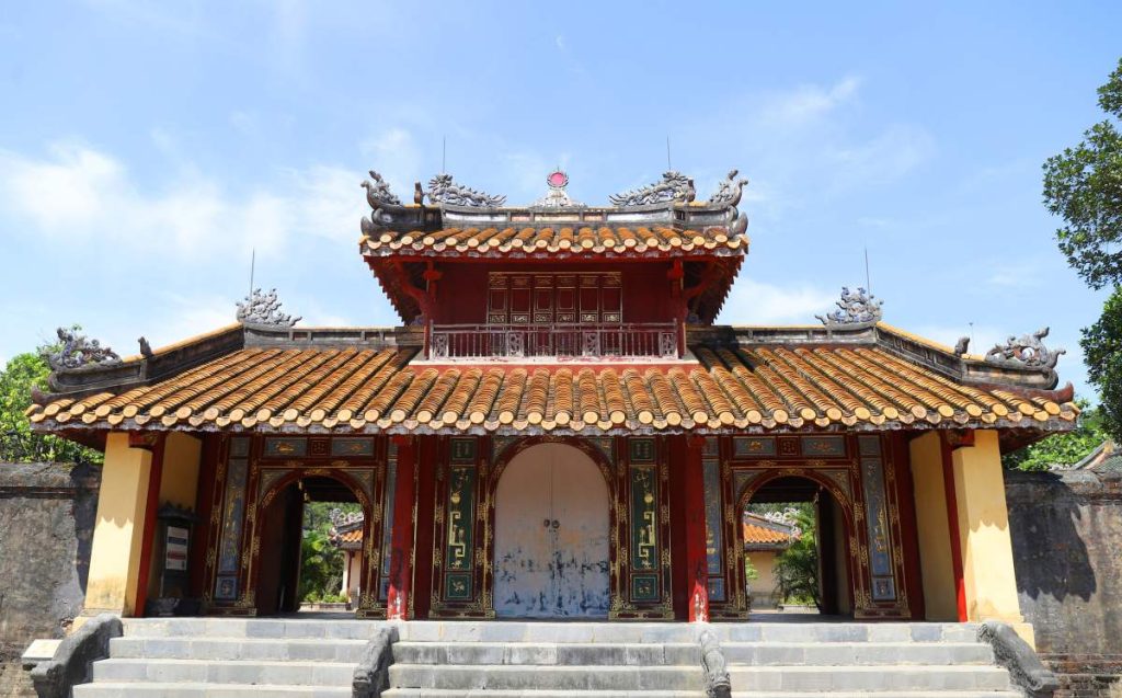 Tìm hiểu lịch sử lăng mộ vua Minh Mạng bên bờ sông Hương 7