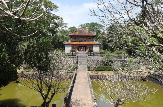 Tìm hiểu lịch sử lăng mộ vua Minh Mạng bên bờ sông Hương 23