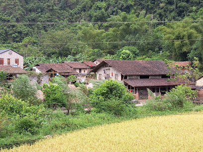 Lan’s Home (Nhà sàn cộng đồng) 17