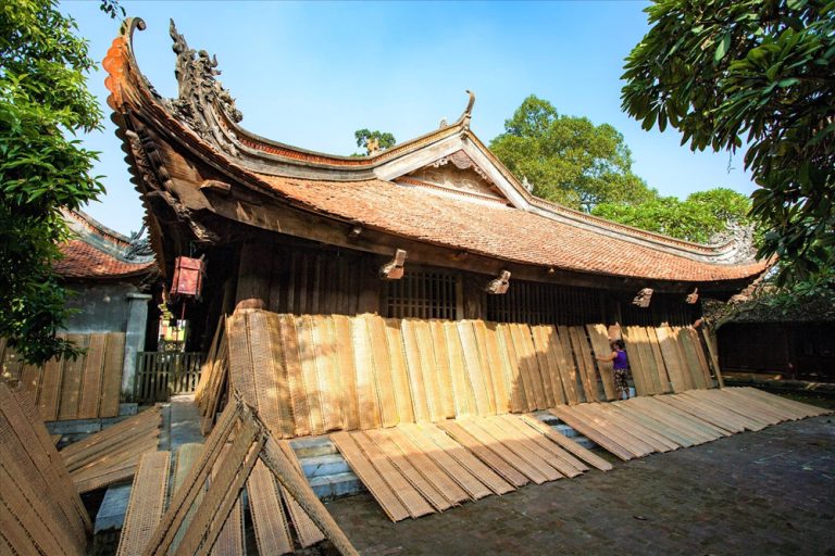 Về làng Thổ Hà khám phá vẻ đẹp làng quê truyền thống miền Bắc