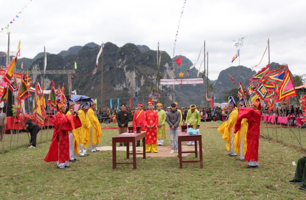 Lễ hội Trò Ngô làng Giàng xã Hữu Liên, tỉnh Lạng Sơn. 5