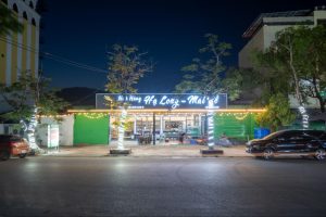 Nhà hàng Hạ Long Mai Về – Ẩm thực hải sản sang trọng bên bờ biển 17