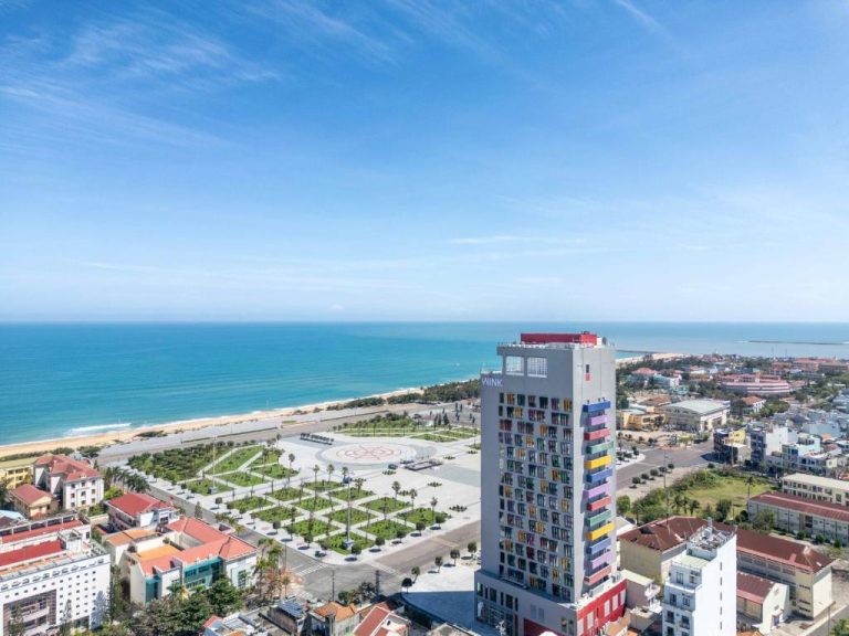 Wink Hotel Tuy Hoà Beach