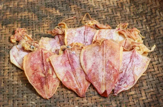Mực khô – Tinh túy biển cả từ Bãi Cháy, Hạ Long 3