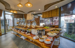 Sala Tuy Hòa Beach Hotel 7