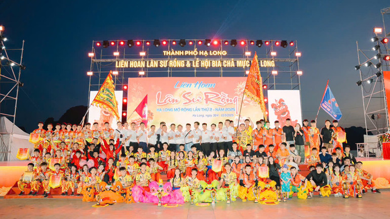 Liên hoan Lân Sư Rồng – Hạ Long: Âm Vang Trống Hội, Sắc Màu Rực Rỡ Phố Biển 6 Liên hoan Lân Sư Rồng – Hạ Long: Âm Vang Trống Hội, Sắc Màu Rực Rỡ Phố Biển 5