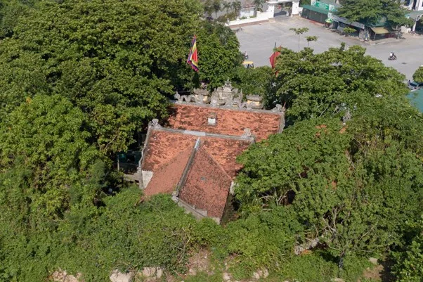 Đền Độc Cước - Bí Ẩn Ngôi Đền Linh Thiêng Bậc Nhất Xứ Thanh 4 Đền Độc Cước - Bí Ẩn Ngôi Đền Linh Thiêng Bậc Nhất Xứ Thanh 3