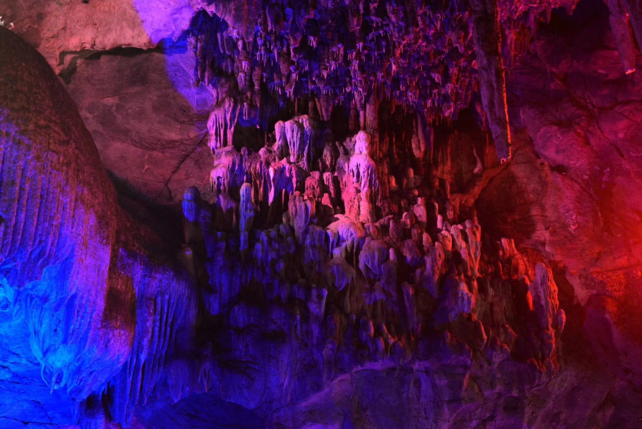 Động Từ Thức - Nét Đẹp Huyền Bí Bậc Nhất Xứ Thanh 4 Động Từ Thức - Nét Đẹp Huyền Bí Bậc Nhất Xứ Thanh 3