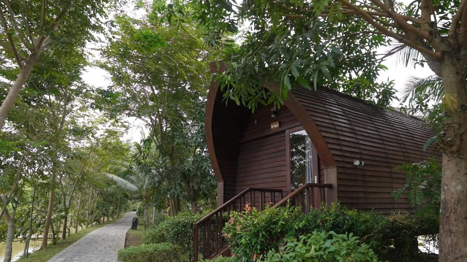 Làng du lịch Yên Trung: “Viên ngọc xanh” giữa lòng Thanh Hóa 4 Làng du lịch Yên Trung: “Viên ngọc xanh” giữa lòng Thanh Hóa 3